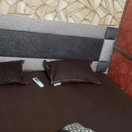 Shree Maya Home Stay Ujjain Room photo